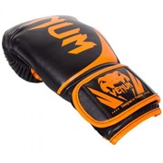 Перчатки боксерские Venum Challenger 2.0 Neo Orange/Black - фото 11239