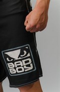 Шорты Bad Boy World Class черные - логотип спереди